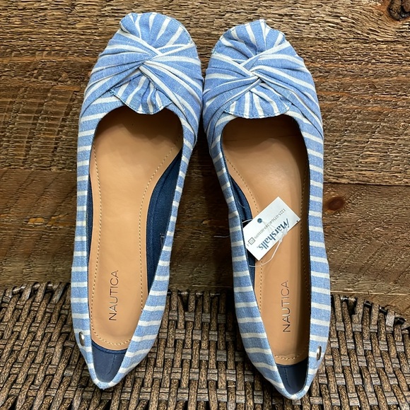 Nautica Women’s Bayard Blue & White Striped Knotted Flats Shoes Size 9 NWT - Picture 2 of 12